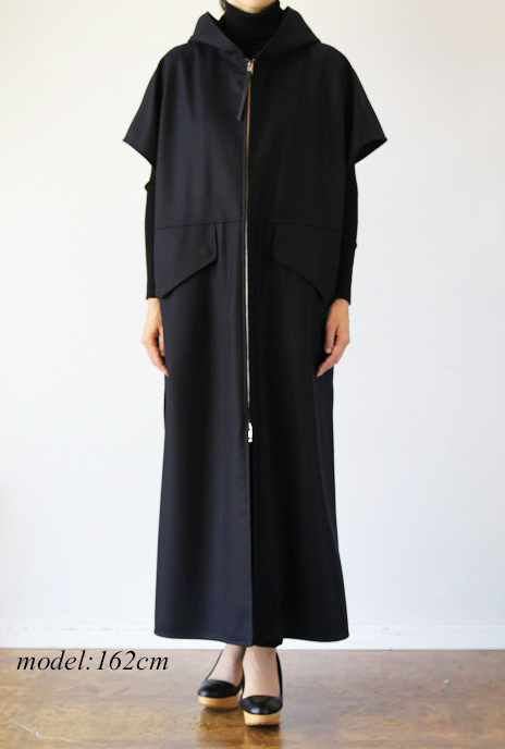 THE RERACS(ザ・リラクス)スリーブレスフードドレスSLEEVLESS HOODED DRESS(DNV)