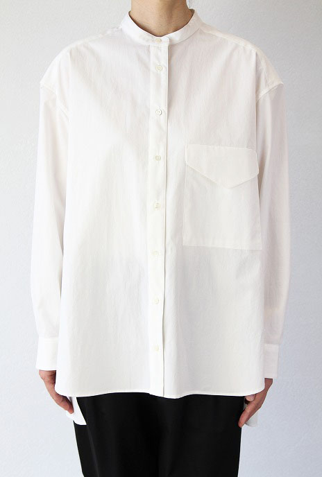 Porter des boutons(ポルテデブトン)lettreシャツ(OF)