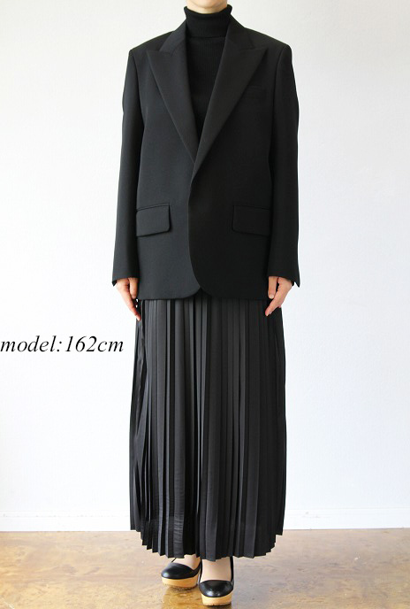 THE RERACS(ザ・リラクス)THE TUXEDO