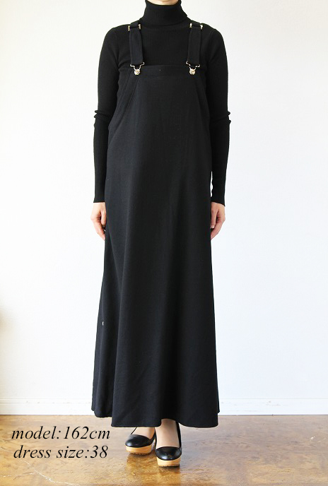 THE RERACS(ザ・リラクス)エプロンドレスTHE APRON DRESS(BK)