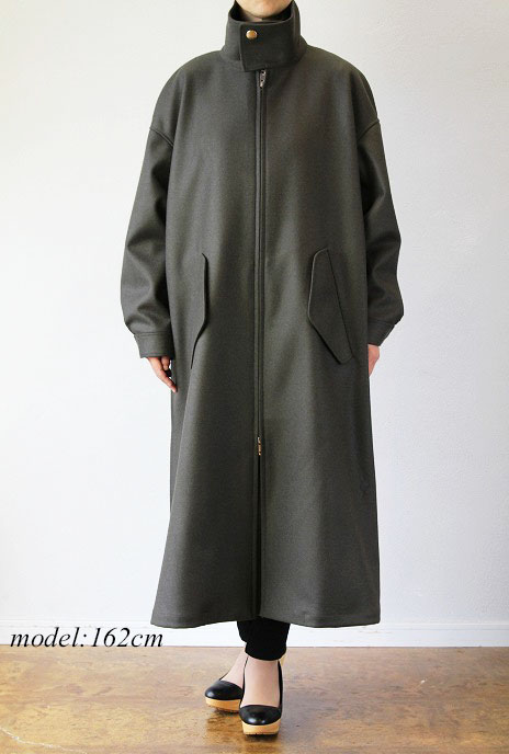 THE RERACS(ザ・リラクス)ハイネックコートHIGH NECK COAT(GGY)